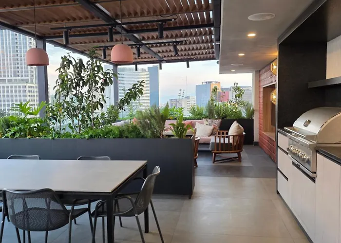 View Of The Monument, Terrace, Gym, Co-working Space
